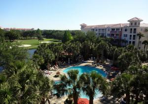 Marriott Grande Vista Pool & Golf Course